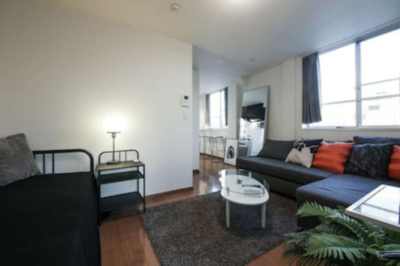 Ferienwohnung Sengoku Eki-Mae Bldg 401 Präfektur Tokio Exterior foto